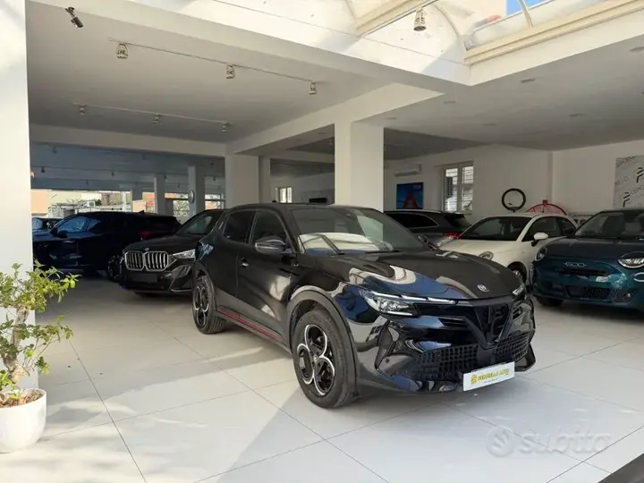 Alfa Romeo Junior 2025 photo 5