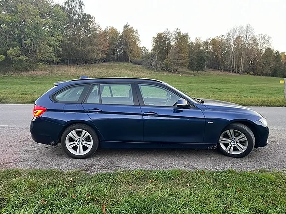 BMW 320D 2016 photo 5