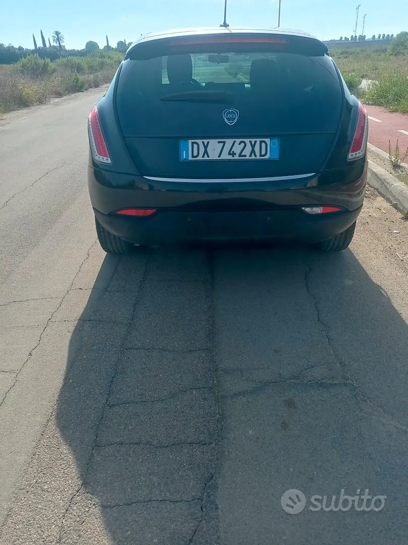 Lancia Delta 2009 photo 5