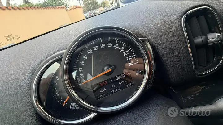 Mini Countryman 2018 photo 5