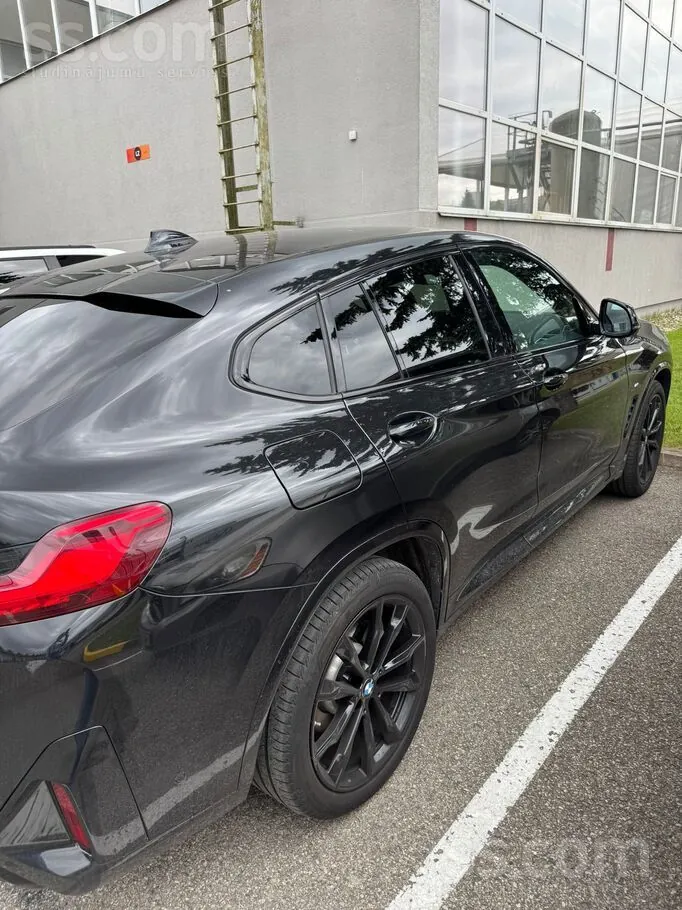 BMW X4 2022 photo 3