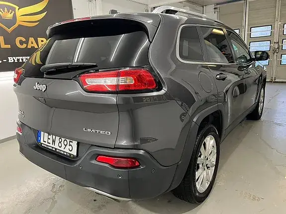 Jeep Cherokee 2016 photo 4