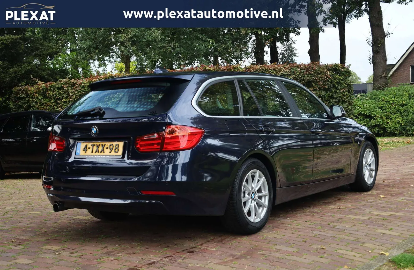 BMW 320I 2014 photo 3