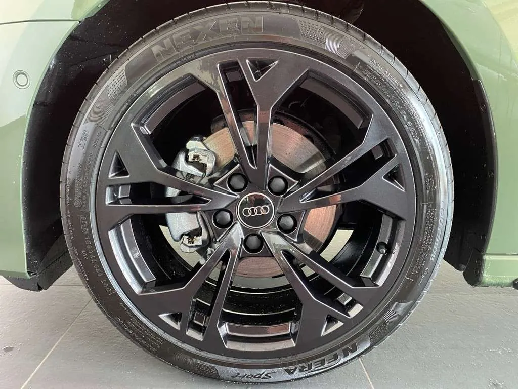 Audi A3 2023 photo 2