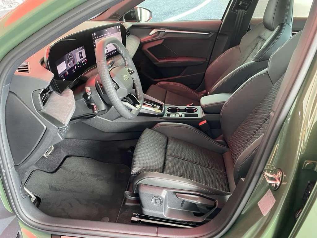 Audi A3 2023 photo 4