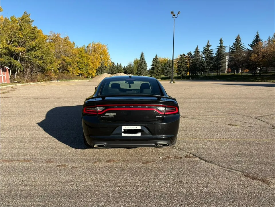 Dodge Charger 2015 photo 2
