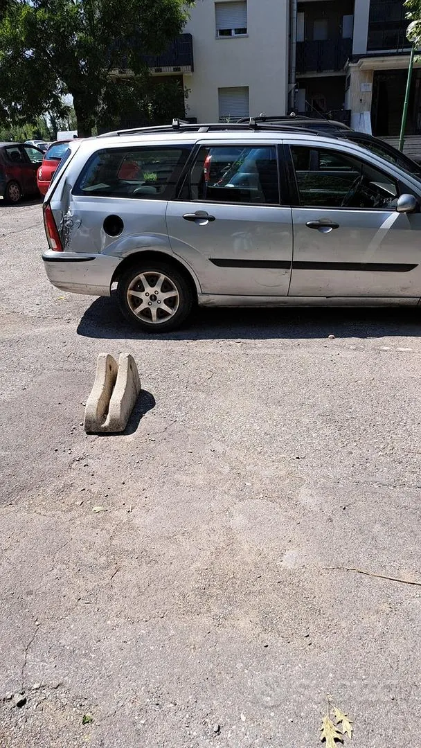Ford Focus Station Wagon 2005 photo 4