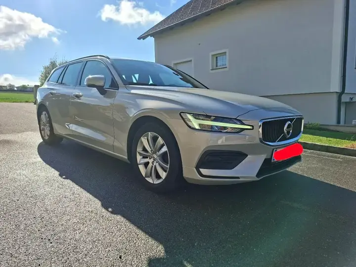 Volvo V60 2018 photo 2