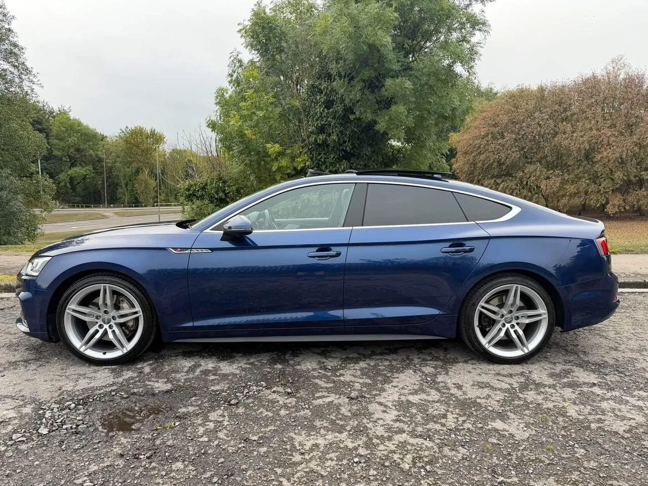 Audi A5 2017 photo 2