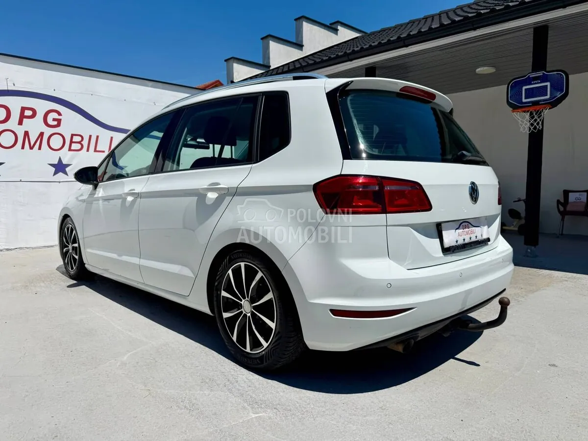 Volkswagen Golf Sportsvan 2015 photo 5