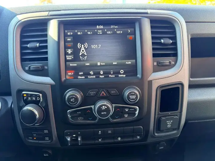 Ram 1500 Classic 2021 photo 3
