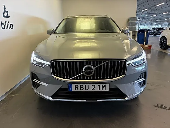 Volvo Xc60 2025 photo 2
