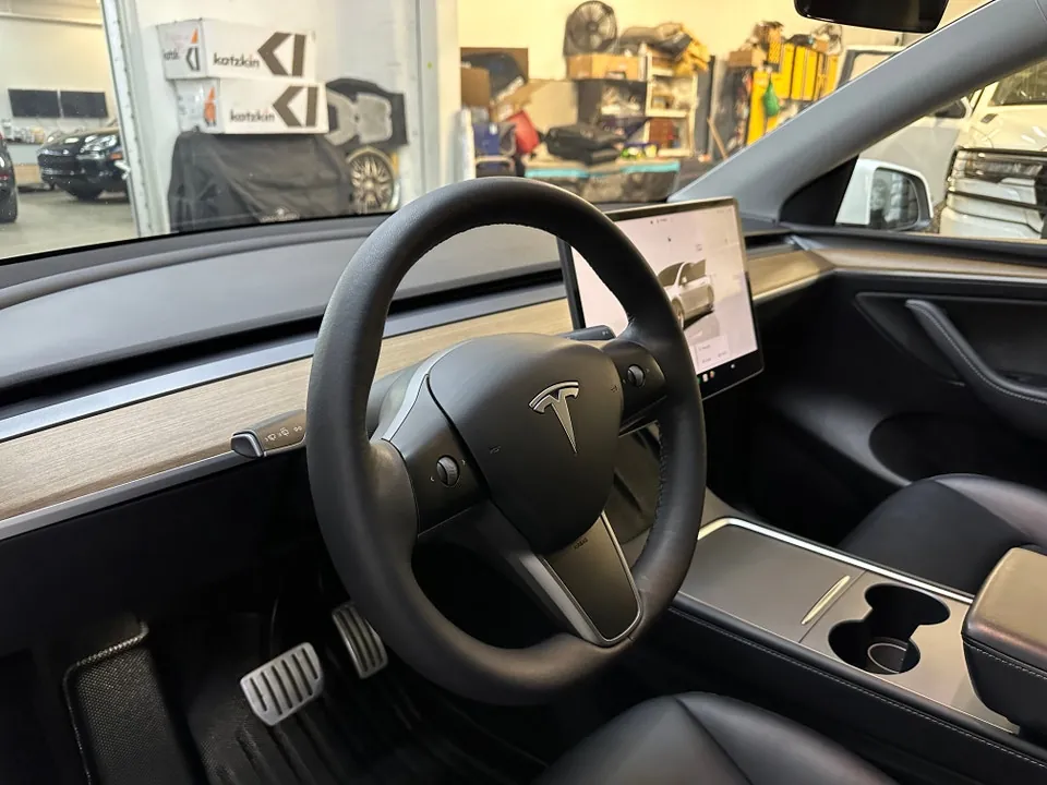 Tesla Model Y 2022 photo 5