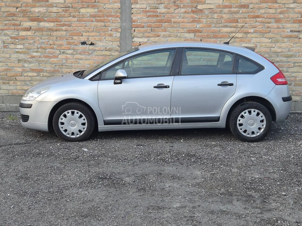 Citroen C4 2007 photo 5