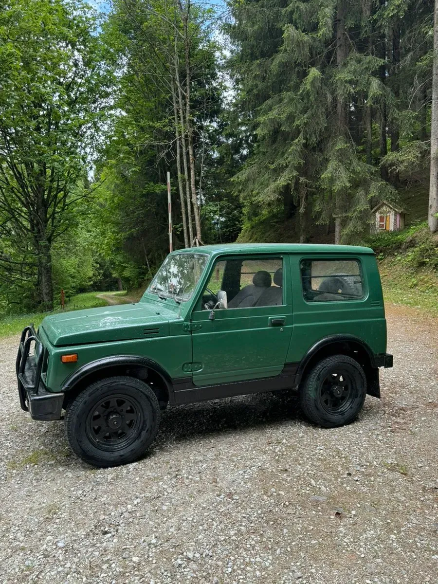 Suzuki Samurai 1982 photo 3