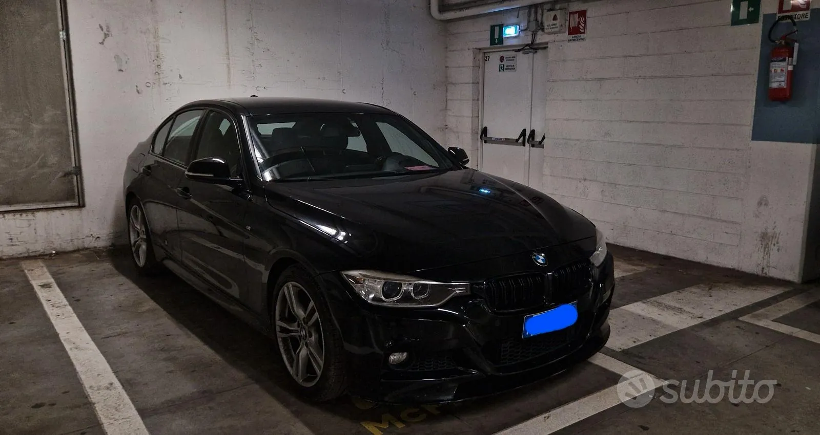 BMW 318D 2013 photo 2