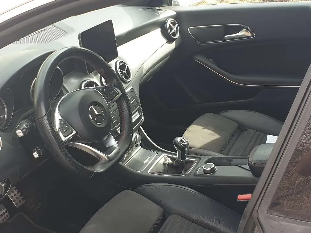 Mercedes-Benz Cla-Class 2017 photo 2