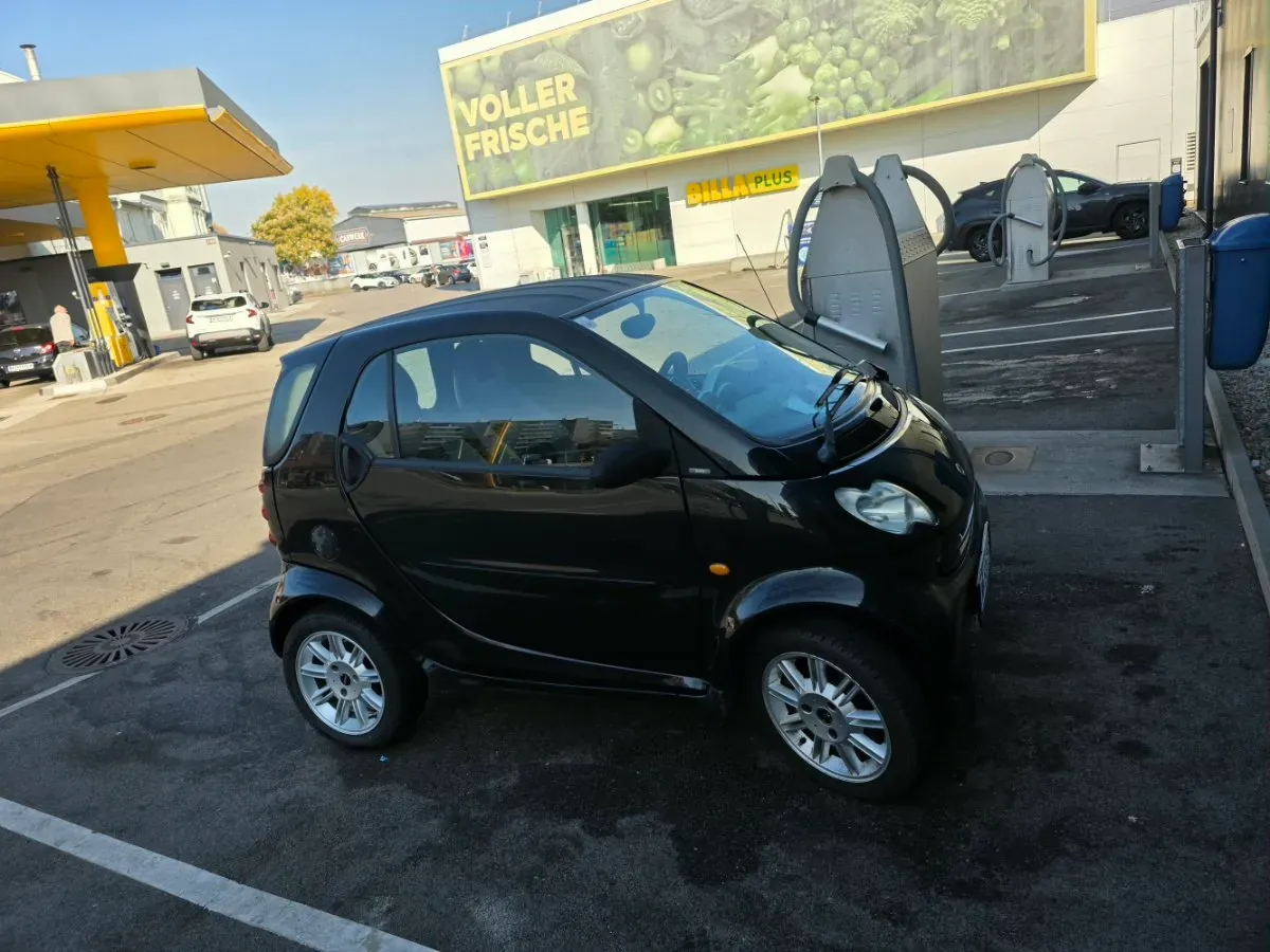 Smart 1 2003 photo 2