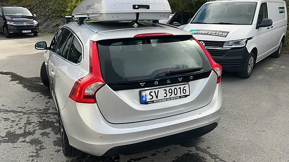 Volvo V60 2013 photo 2