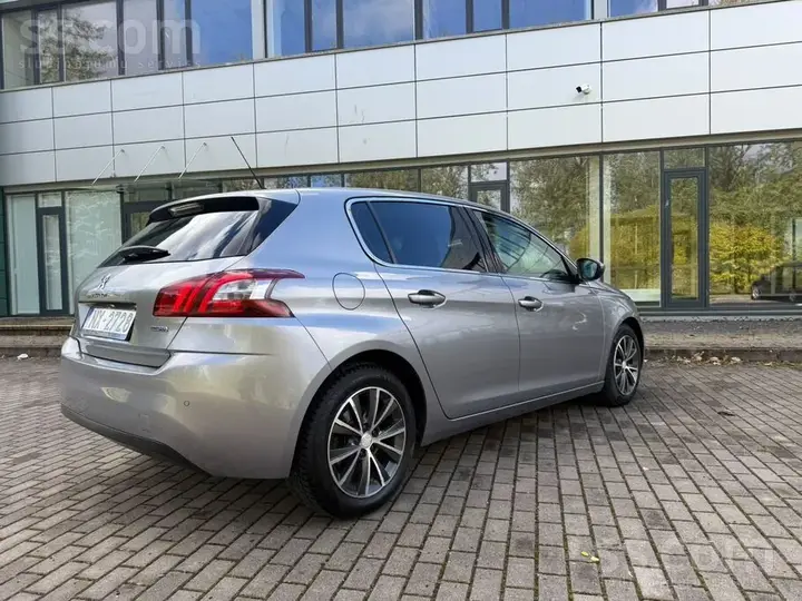 Peugeot 308 2015 photo 3