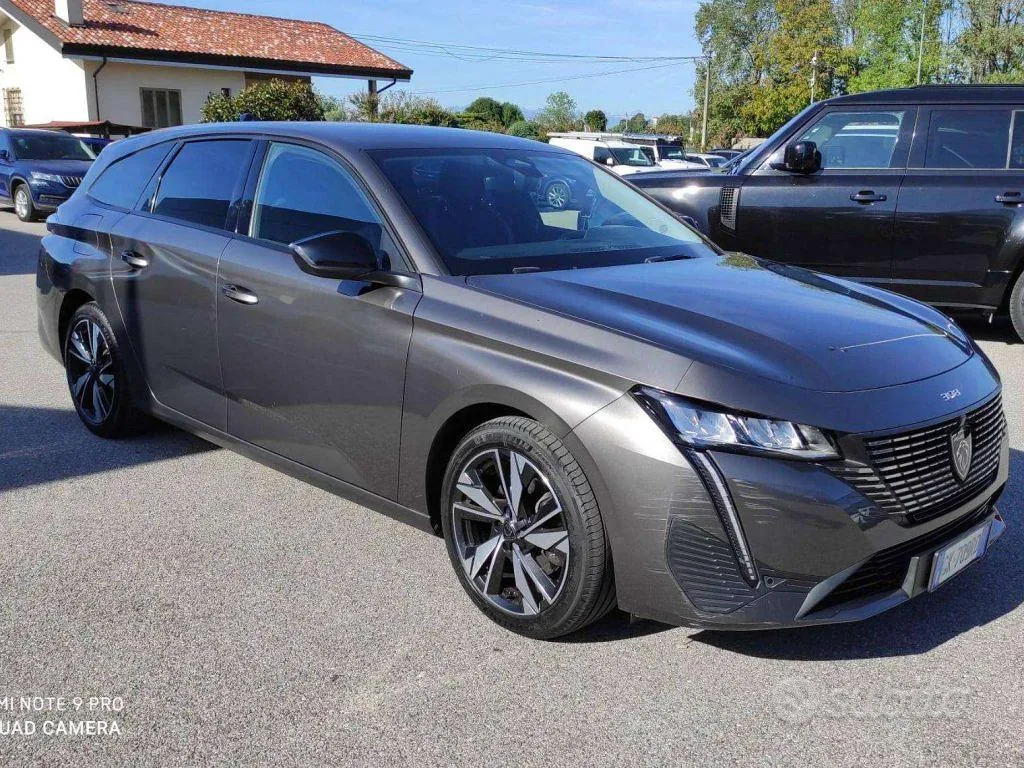Peugeot 308 2022 photo 3
