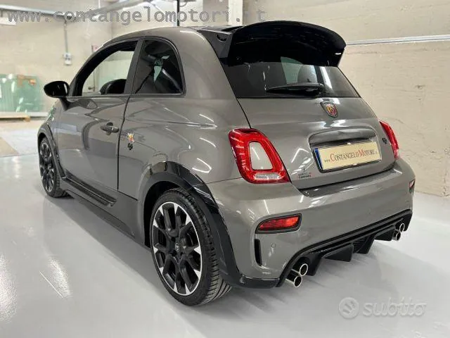 Abarth 695 2023 photo 3
