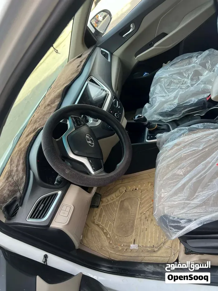 Hyundai Accent 2021 photo 2