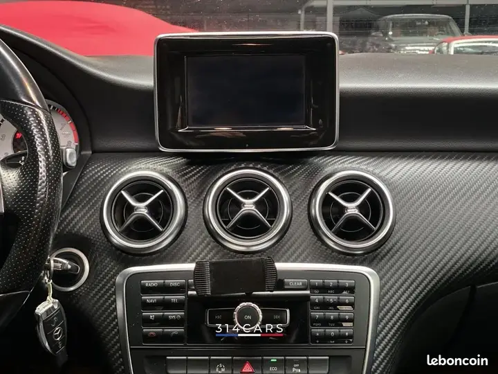 Mercedes-Benz A-Class 2014 photo 5