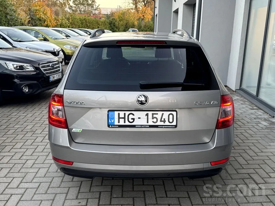 Skoda Octavia 2018 photo 5