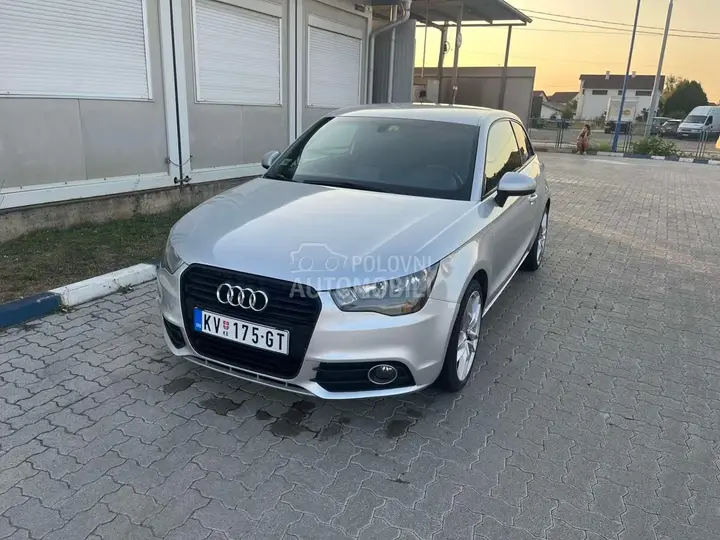 Audi A1 2010 photo 4