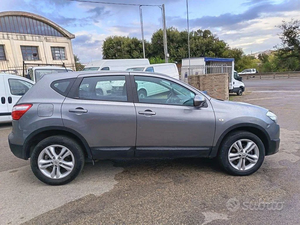 Nissan Qashqai 2011 photo 5