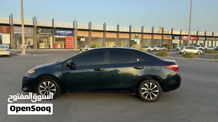 Toyota Corolla 2018 photo 2