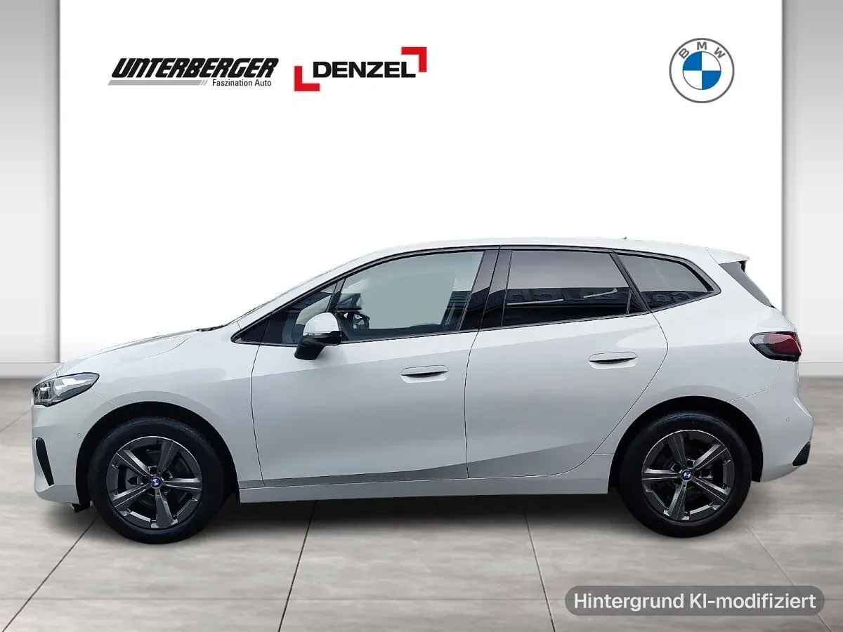 BMW 2 Series 2025 photo 3