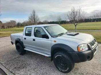 Nissan Navara 2013 photo 3