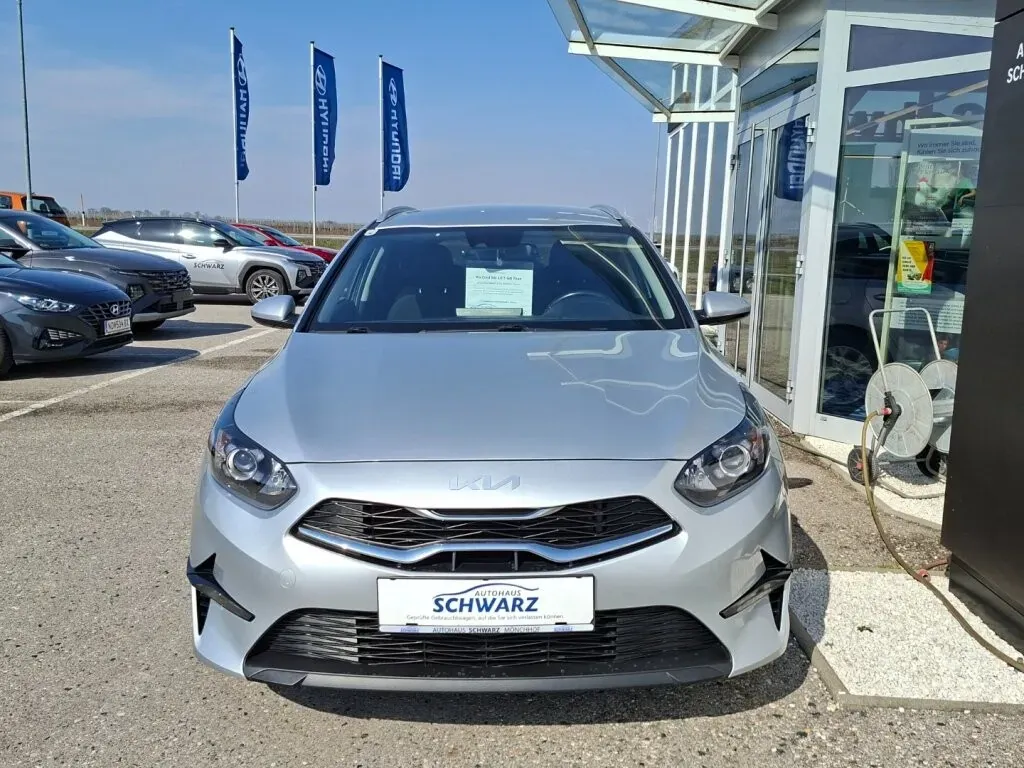 Kia Ceed 2022 photo 2