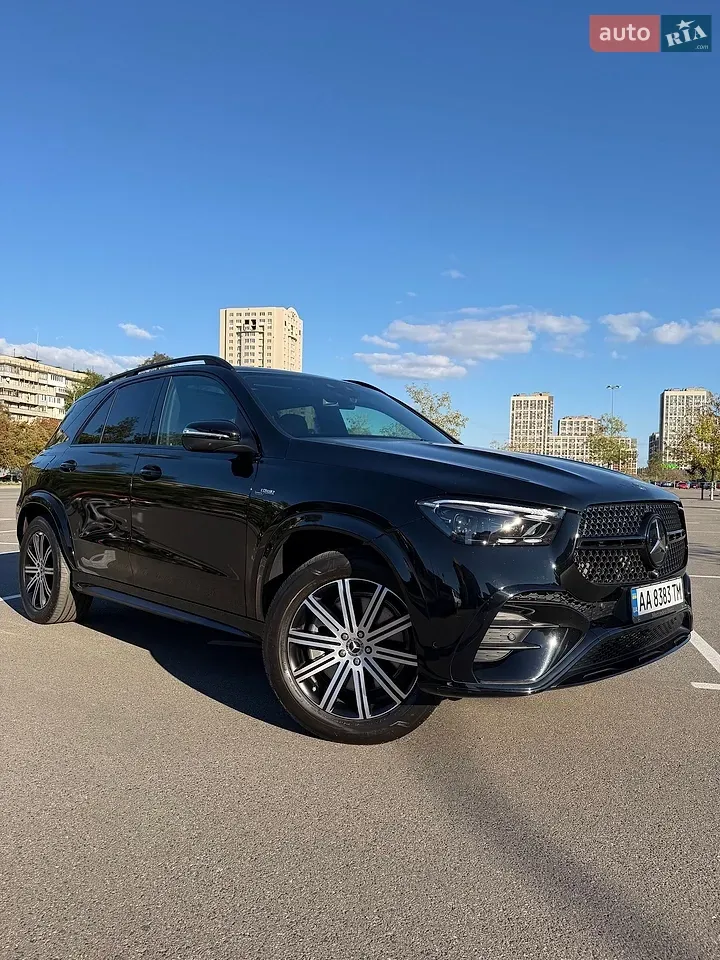 Mercedes-Benz Gle-Class 2024 photo 2