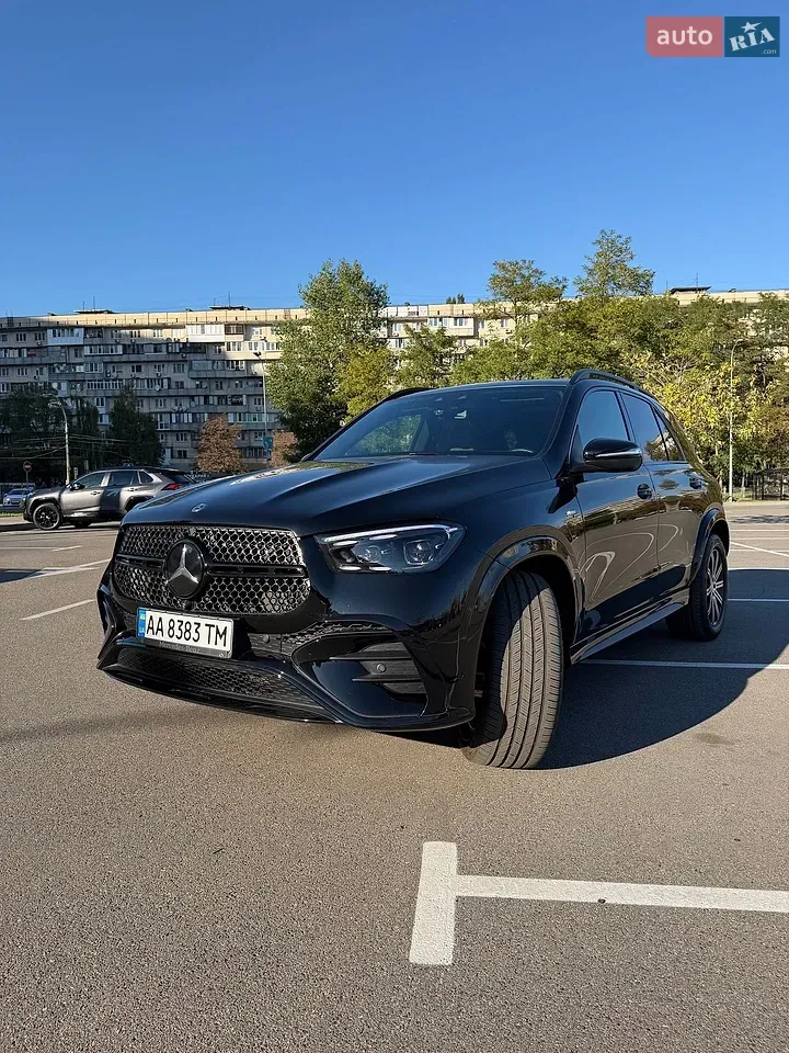 Mercedes-Benz Gle-Class 2024 photo 3
