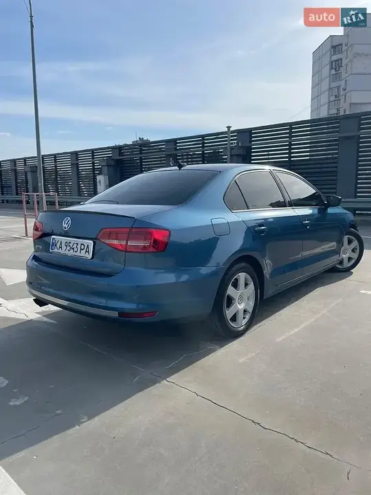 Volkswagen Jetta 2014 photo 4