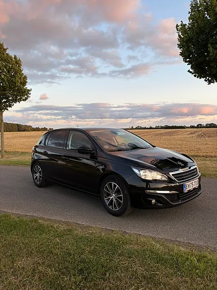 Peugeot 308 2013 photo 3
