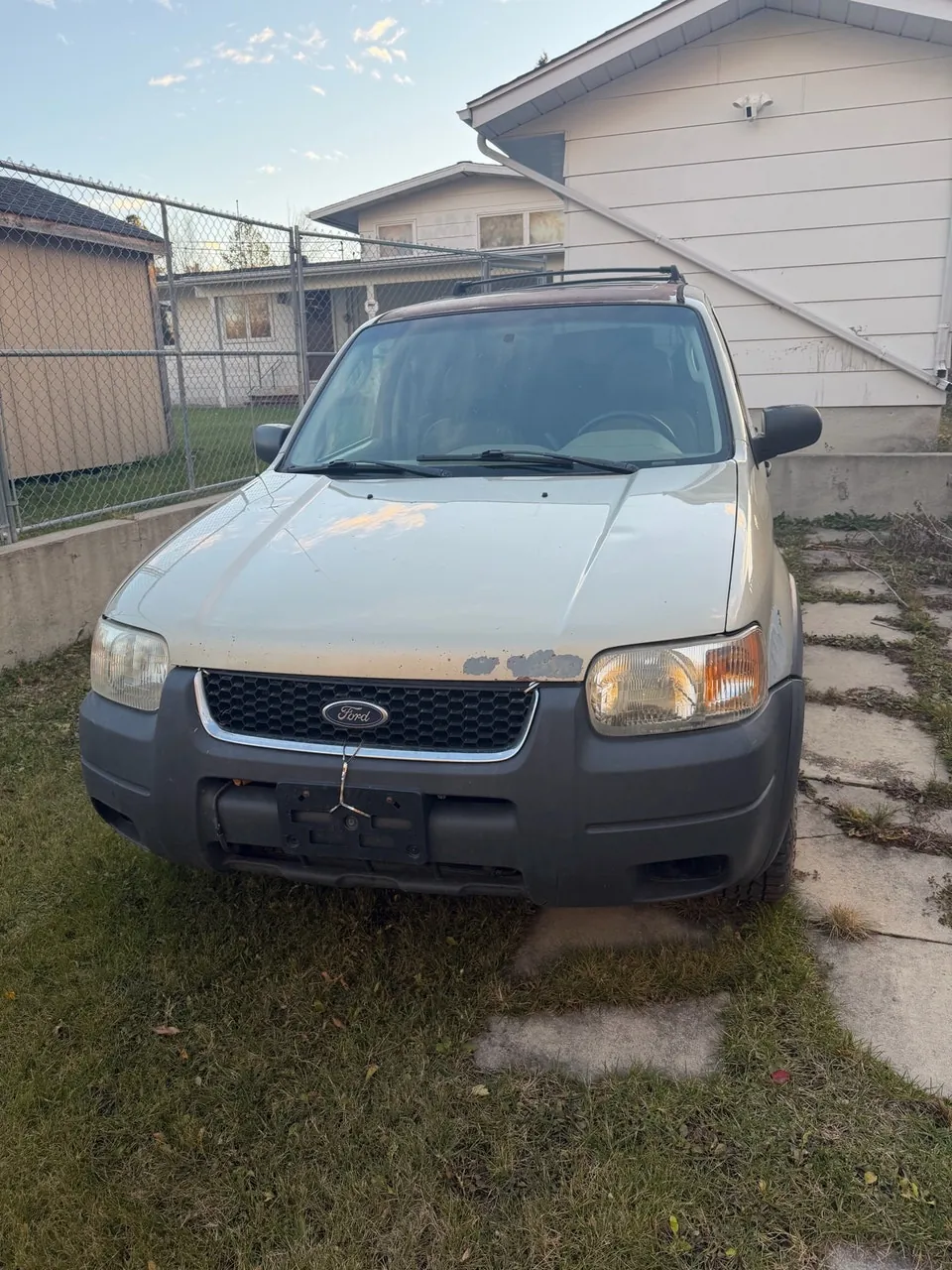 Ford Escape 2003 photo 2