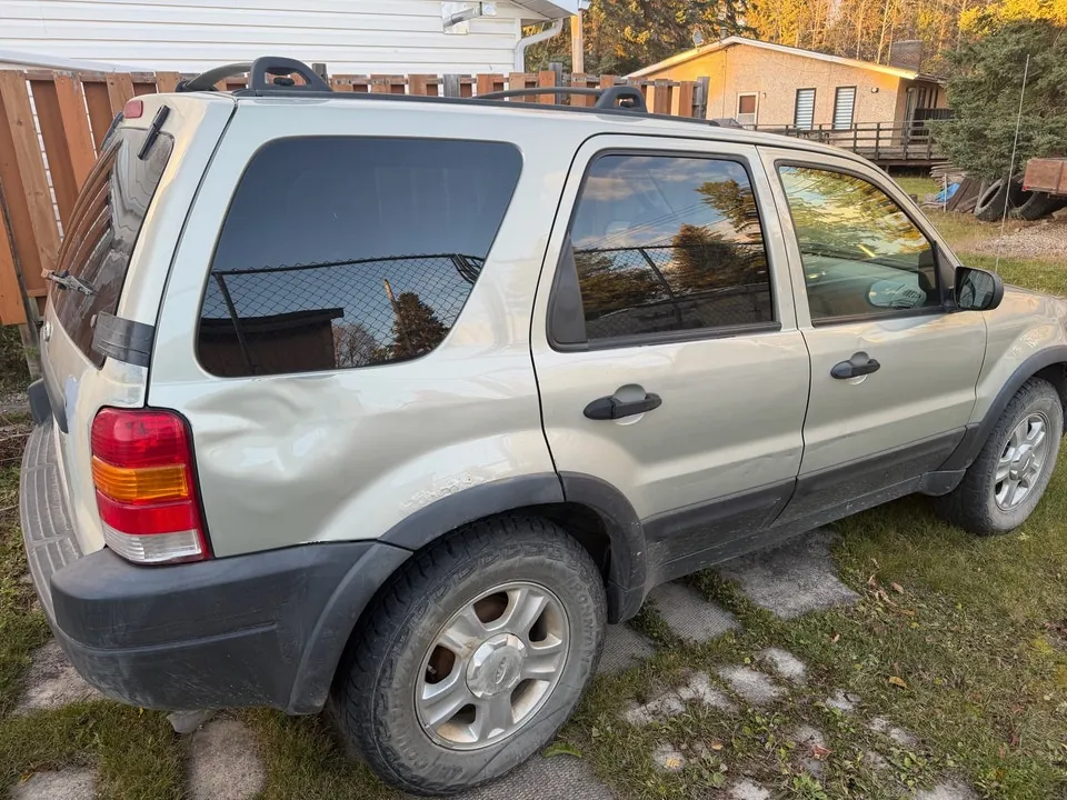 Ford Escape 2003 photo 4
