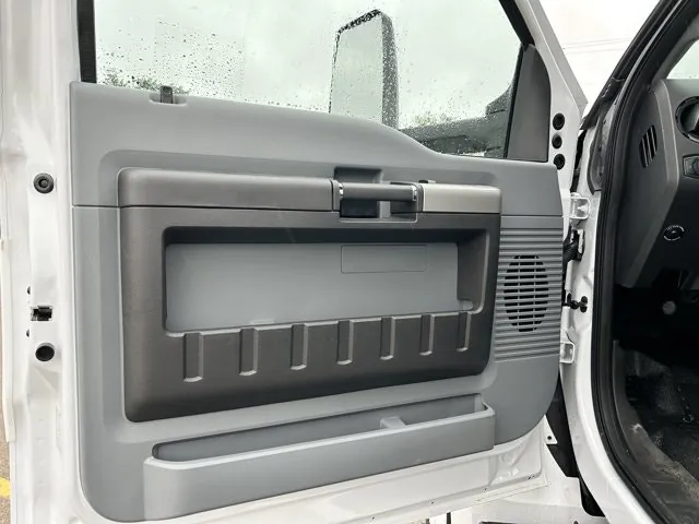 Ford F-750 2027 photo 5