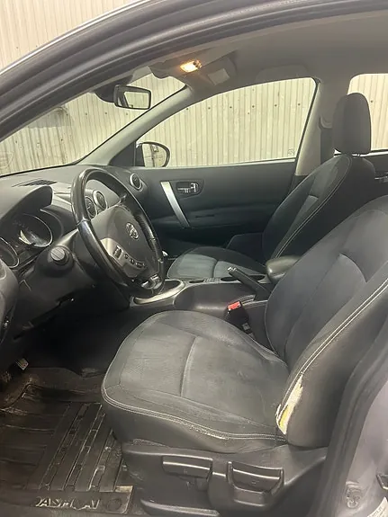 Nissan Qashqai 2010 photo 4