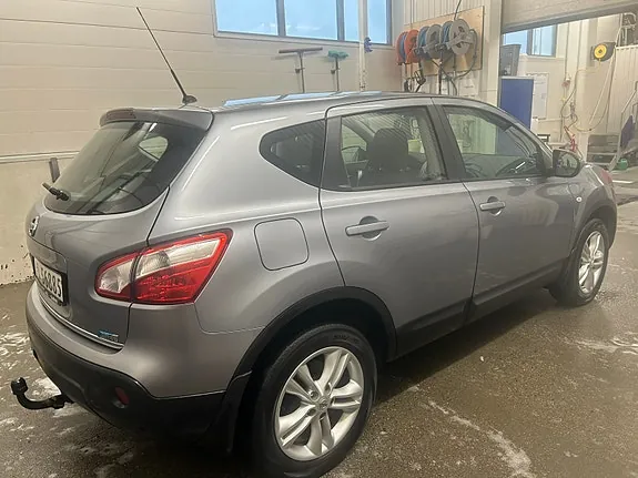 Nissan Qashqai 2010 photo 5