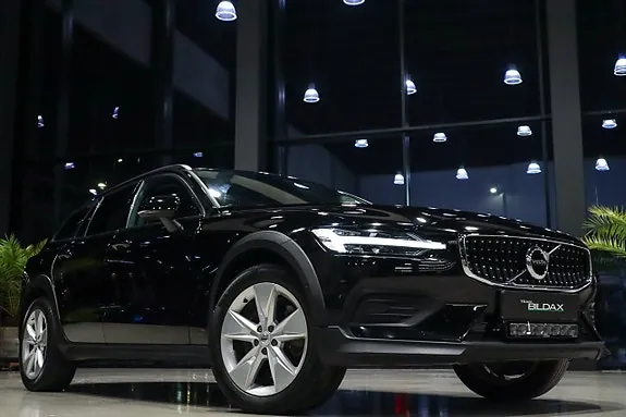 Volvo V60 Cross Country 2019 photo 2