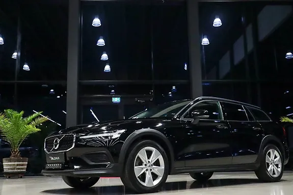 Volvo V60 Cross Country 2019 photo 4