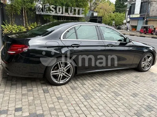 Mercedes-Benz E200 2018 photo 3