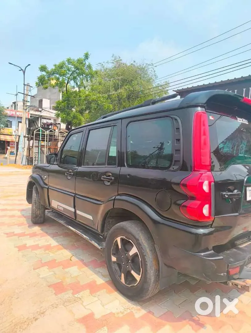 Mahindra Scorpio Classic