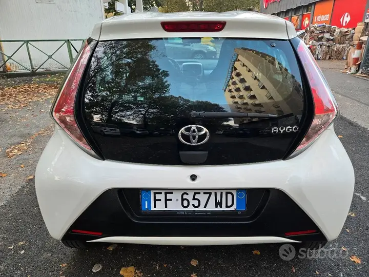 Toyota Aygo 2016 photo 3
