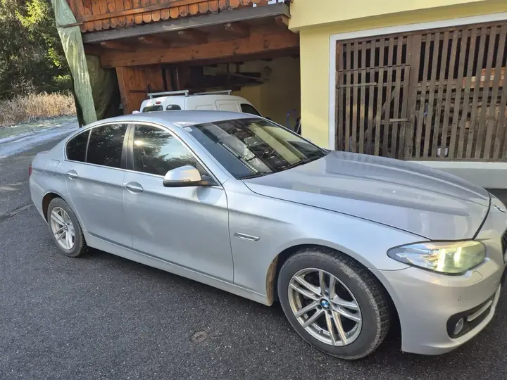 BMW 5 Series 2014 photo 3